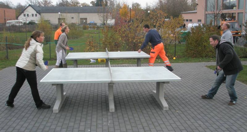 Tischtennis kann auch draußen trainiert werden